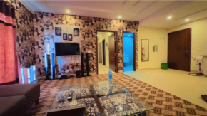 Luxury Service Apartment 2